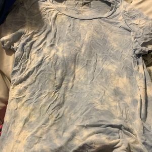 Blue and white American Eagle kids T-shirt